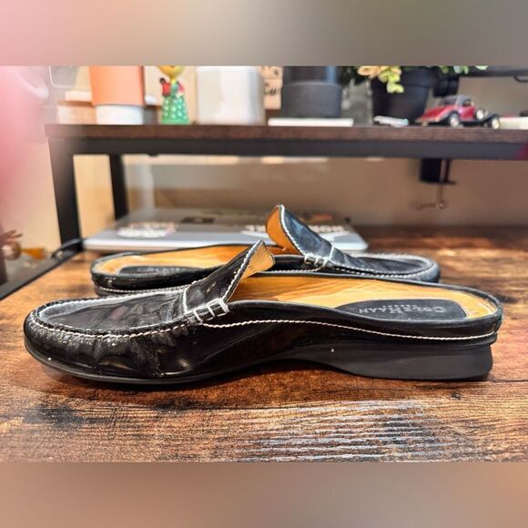 Cole Haan Black Patent Loafer size 10.5b - Picture 6 of 11